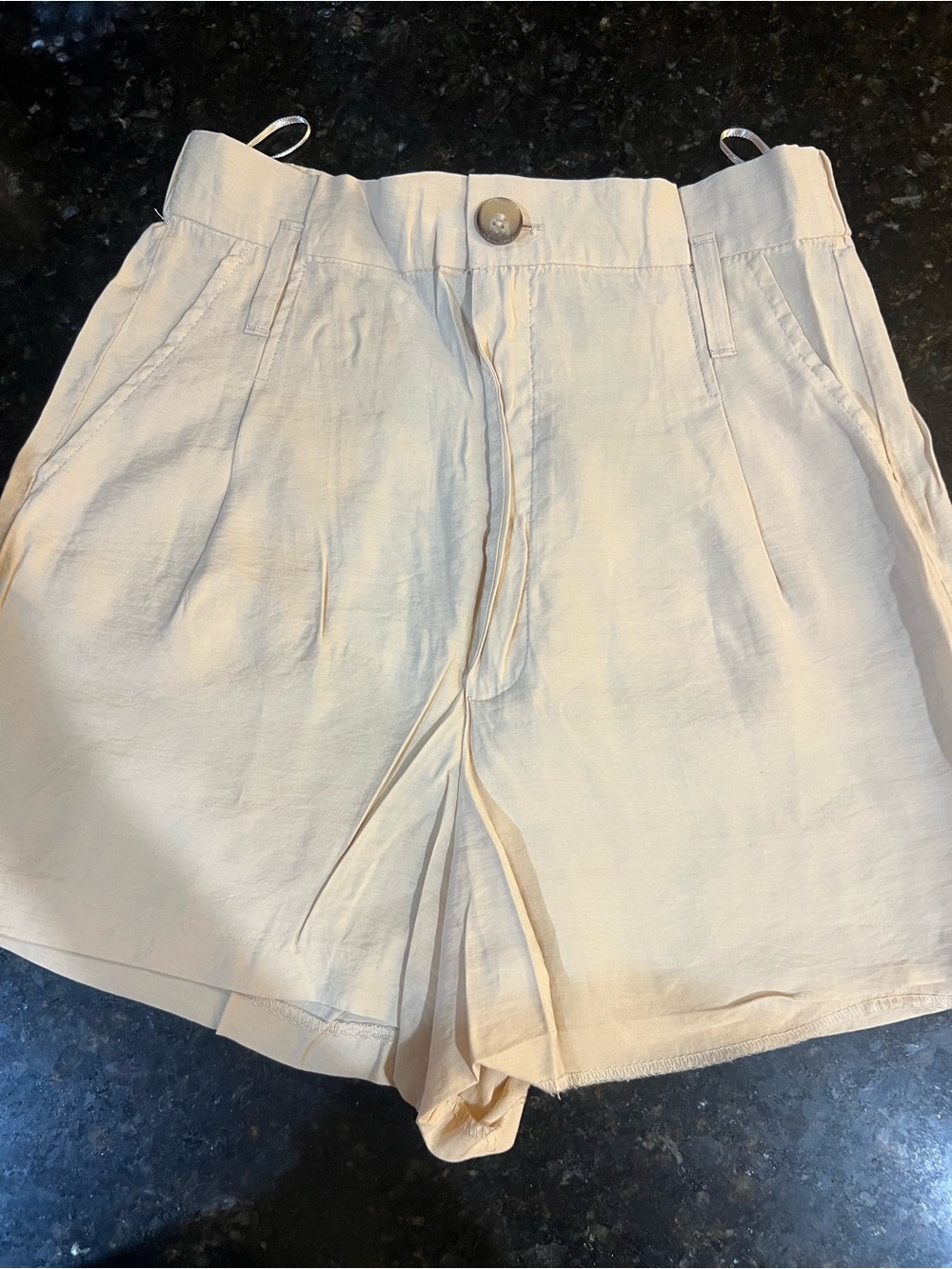 Zara Women’s High-Waist Cream Shorts
